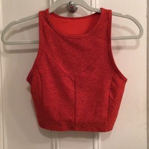 Active / running crop top.